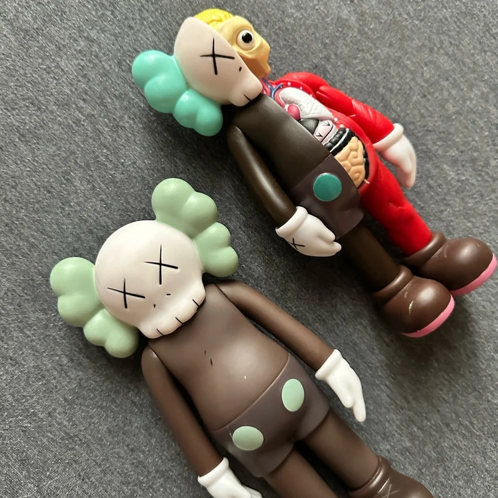 Kaws Figures - Picture 3 of 3